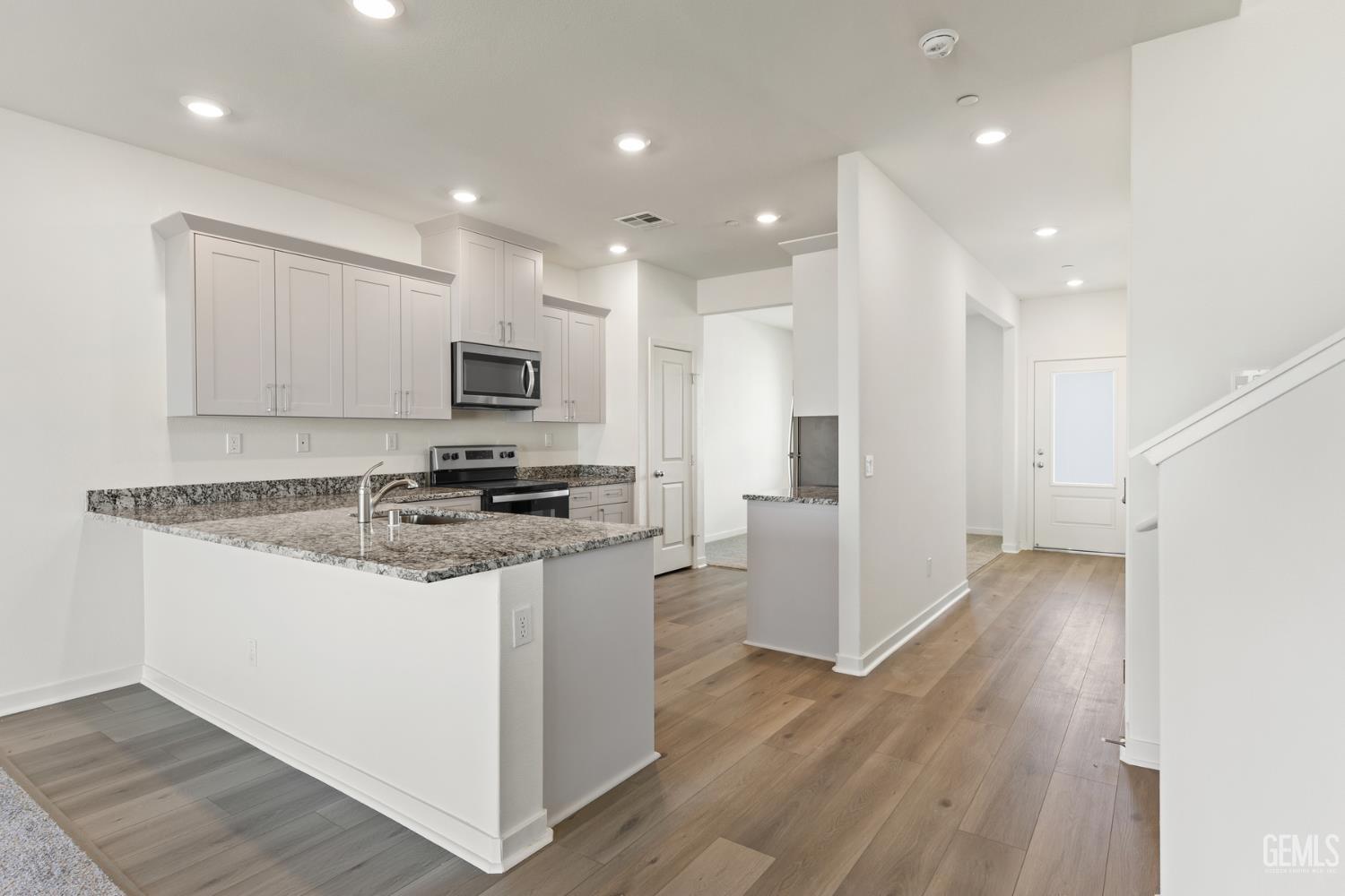New Construction in Bakersfield, photo 3 of 13