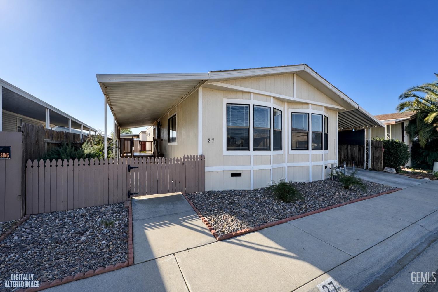 Manufactured Home in Bakersfield