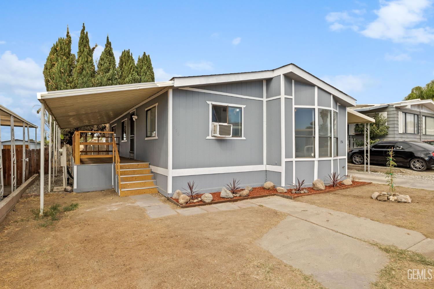Manufactured Home in Bakersfield