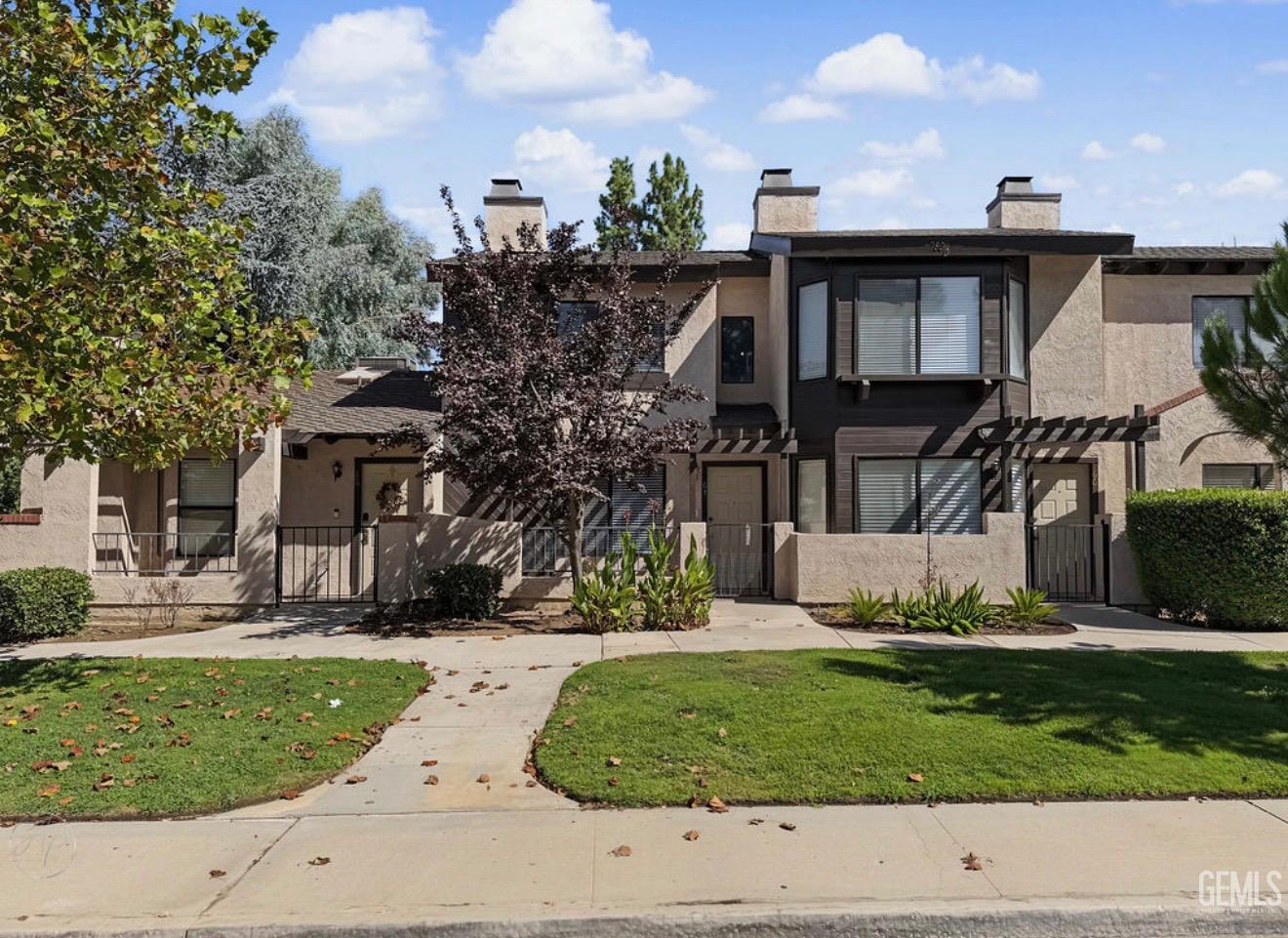 Condominium in Bakersfield