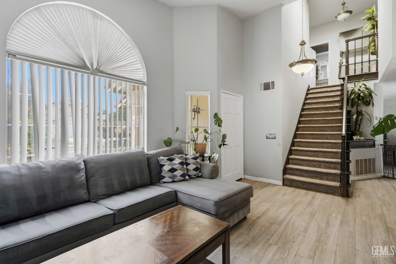 22311 Cardiff Drive, Santa Clarita, CA 91350 — photo 9