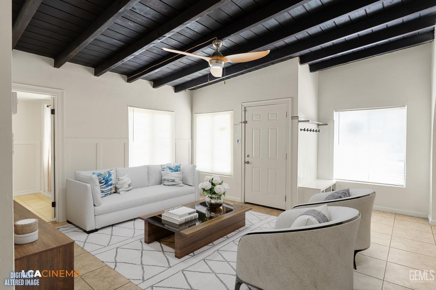 Single Family Residence in Bakersfield, photo 4 of 15