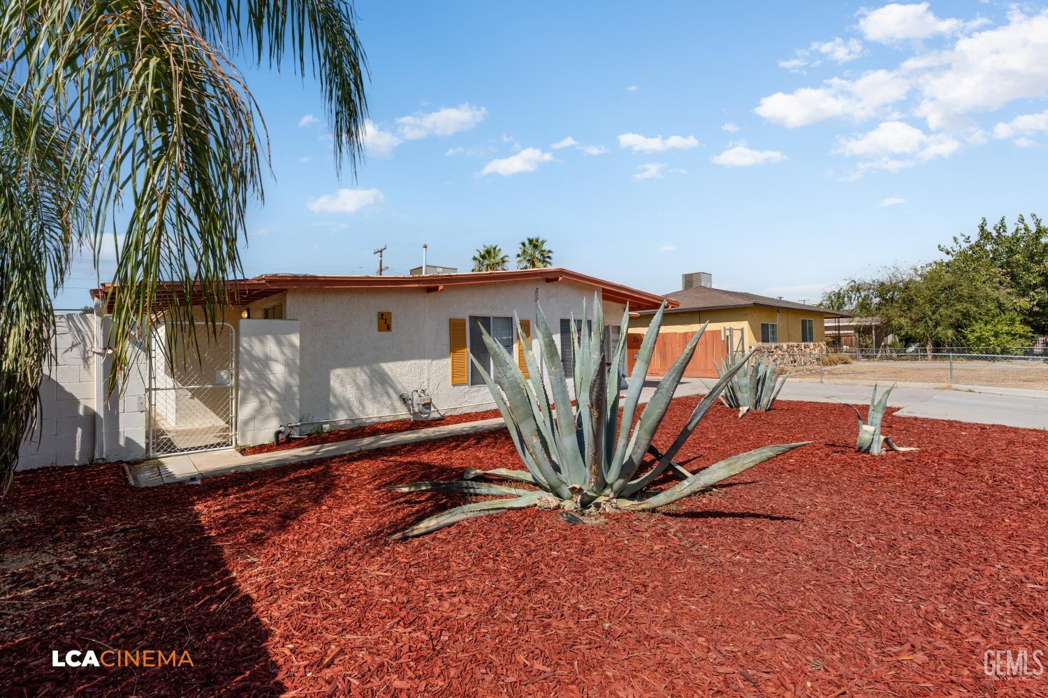 Single Family Residence in Bakersfield