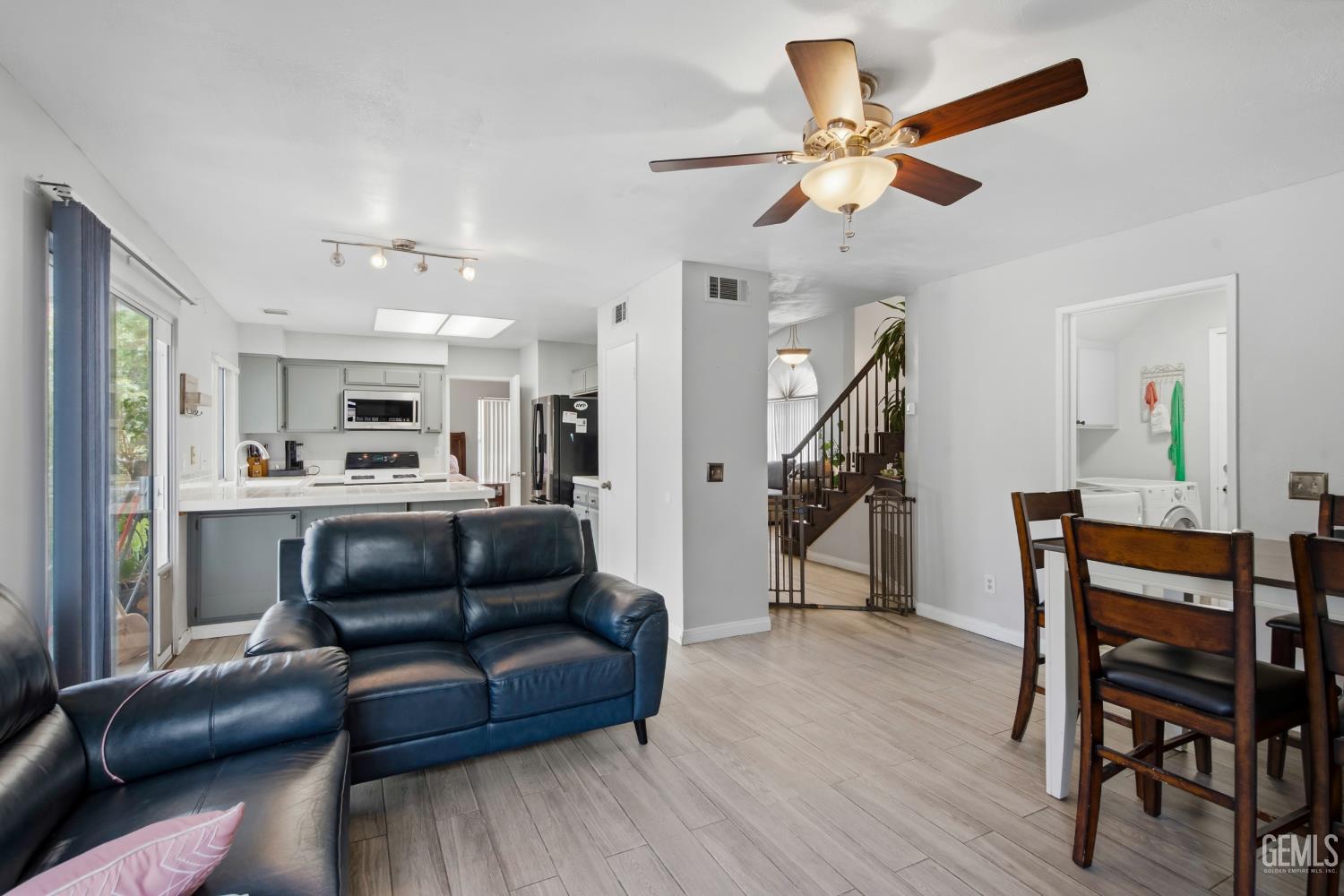 22311 Cardiff Drive, Santa Clarita, CA 91350 — photo 15