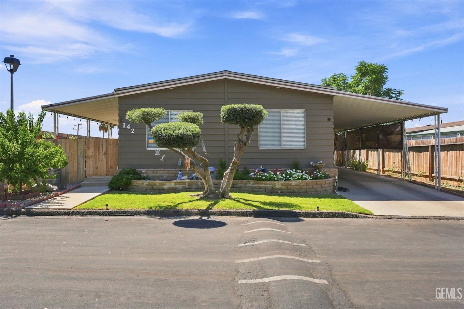 Manufactured Home in Bakersfield