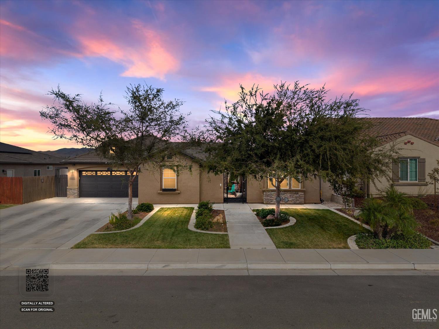 Single Family Residence in Bakersfield