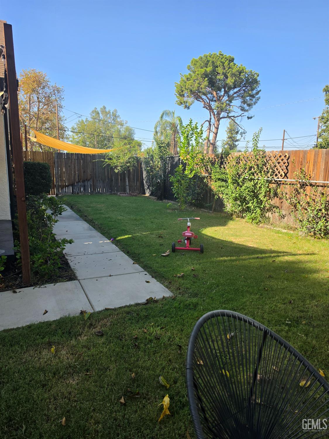 Single Family Residence in Bakersfield, photo 5 of 35