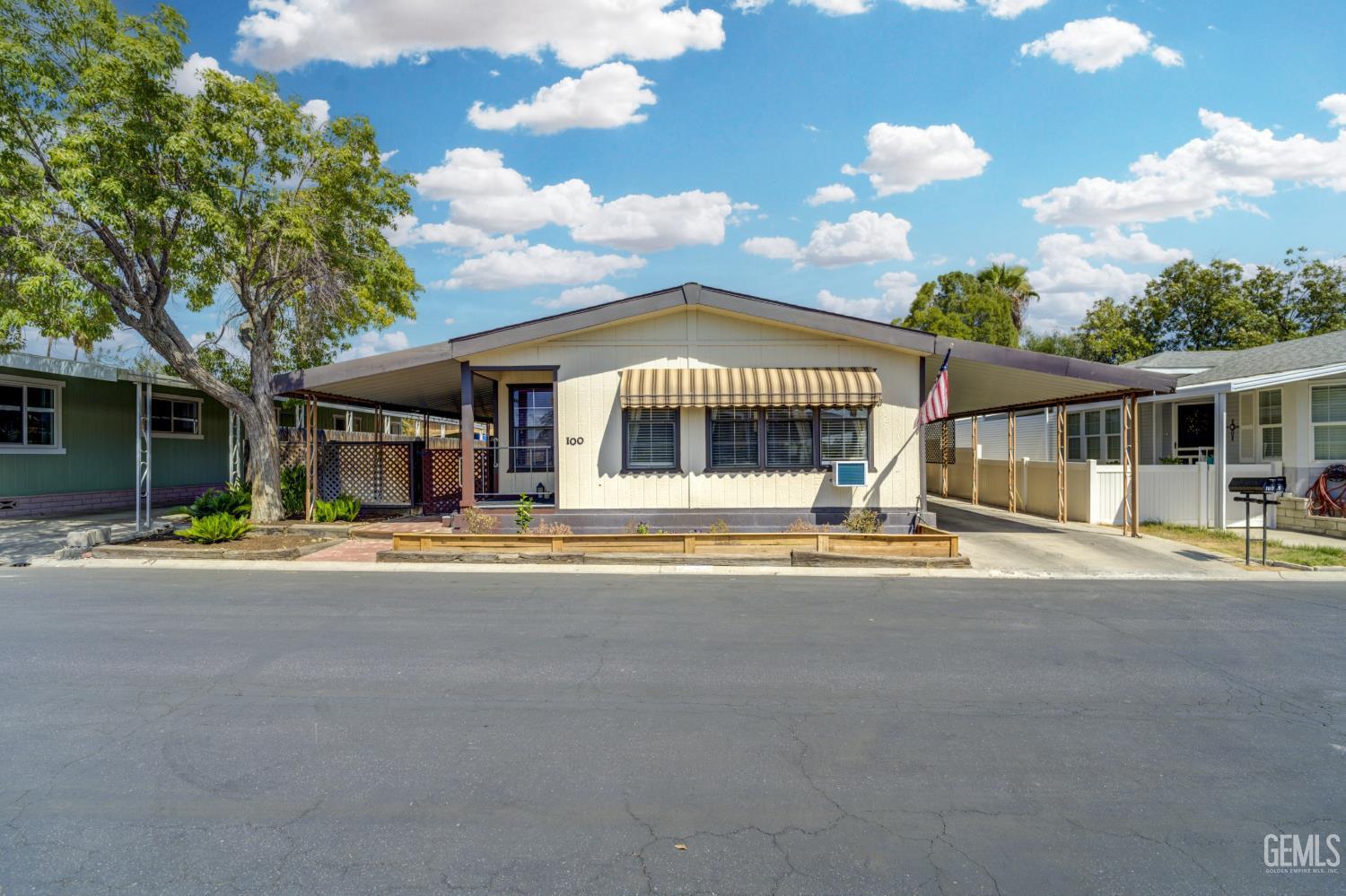 Manufactured Home in Bakersfield
