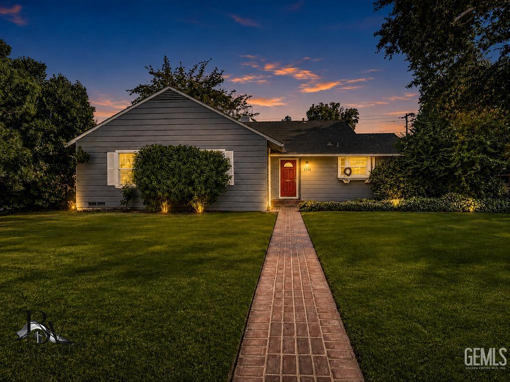 Single Family Residence in Bakersfield