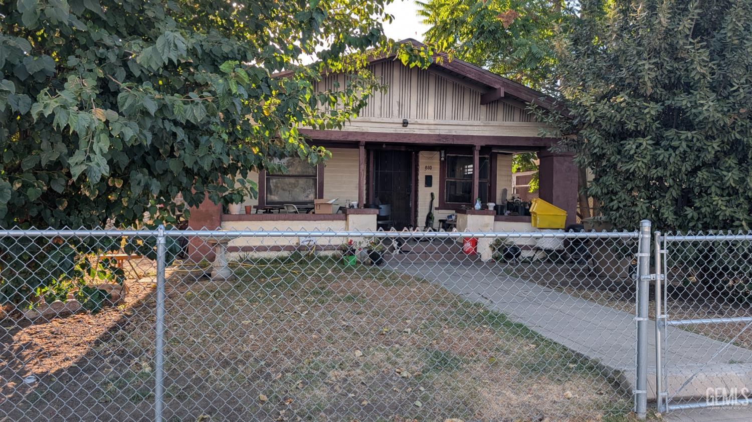 Single Family Residence in Bakersfield