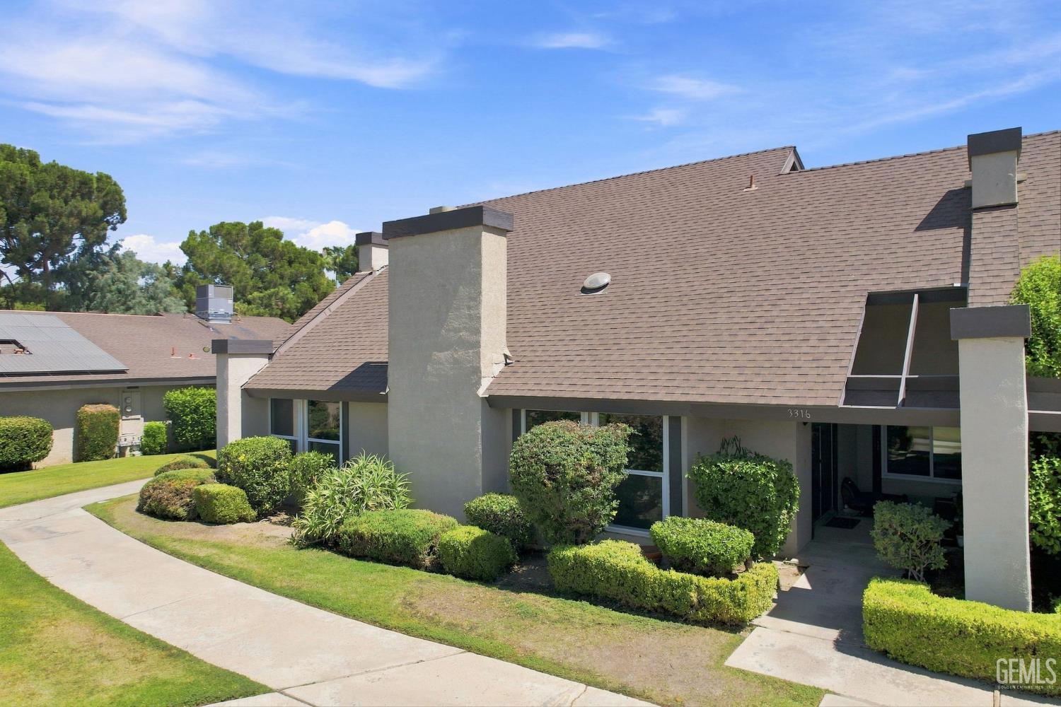 Condominium in Bakersfield