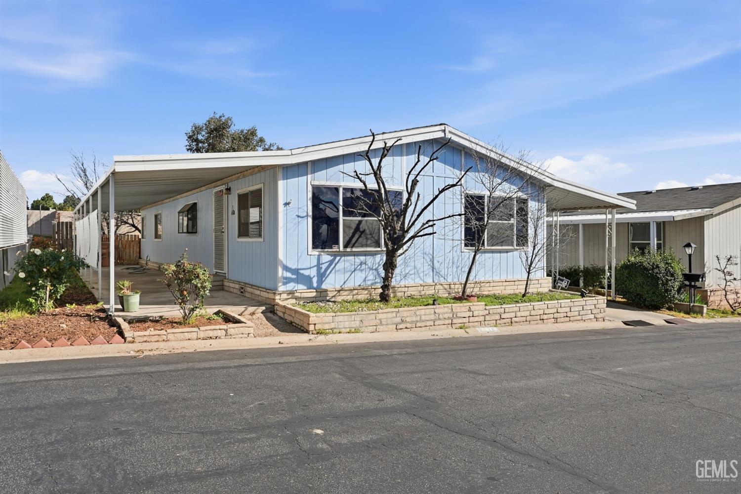 Manufactured Home in Bakersfield