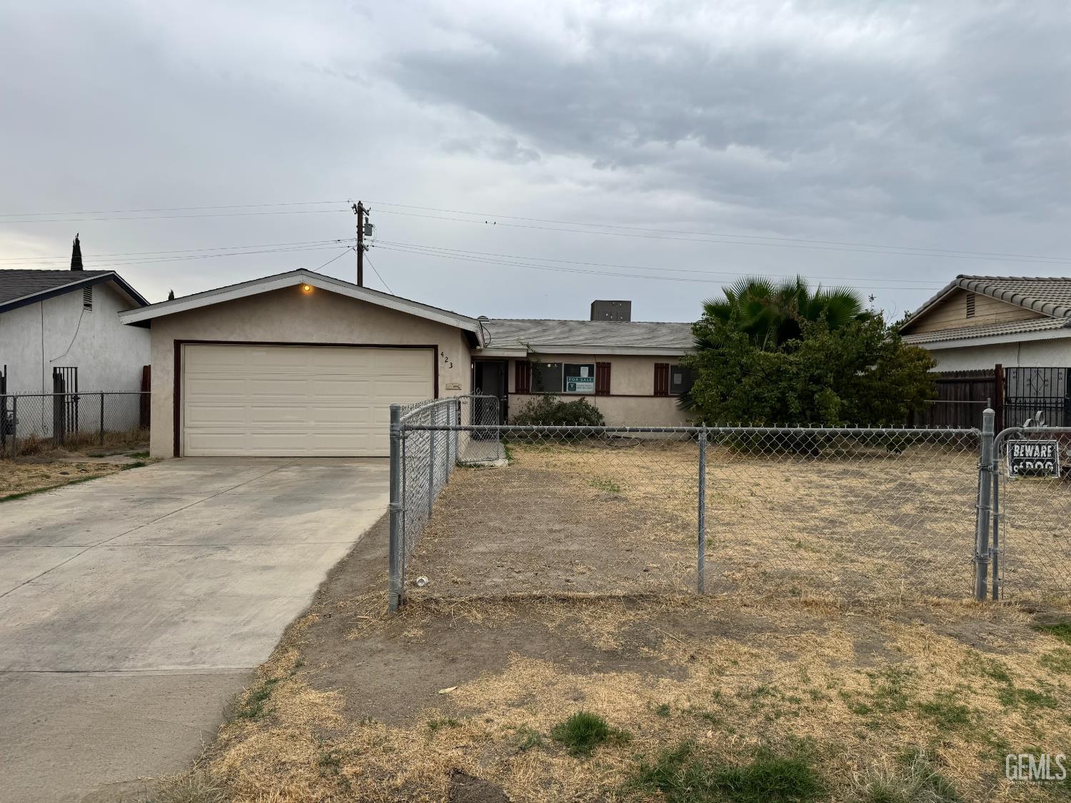 Single Family Residence in Bakersfield