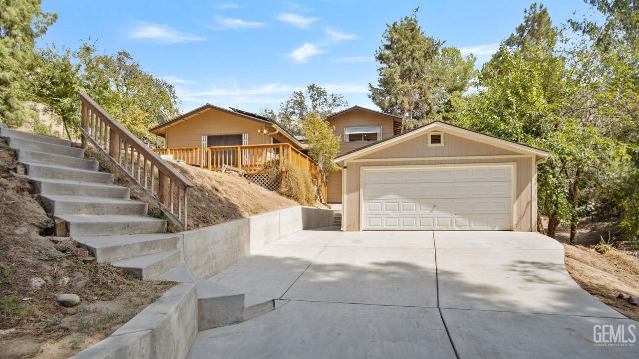 35941 Alta Drive