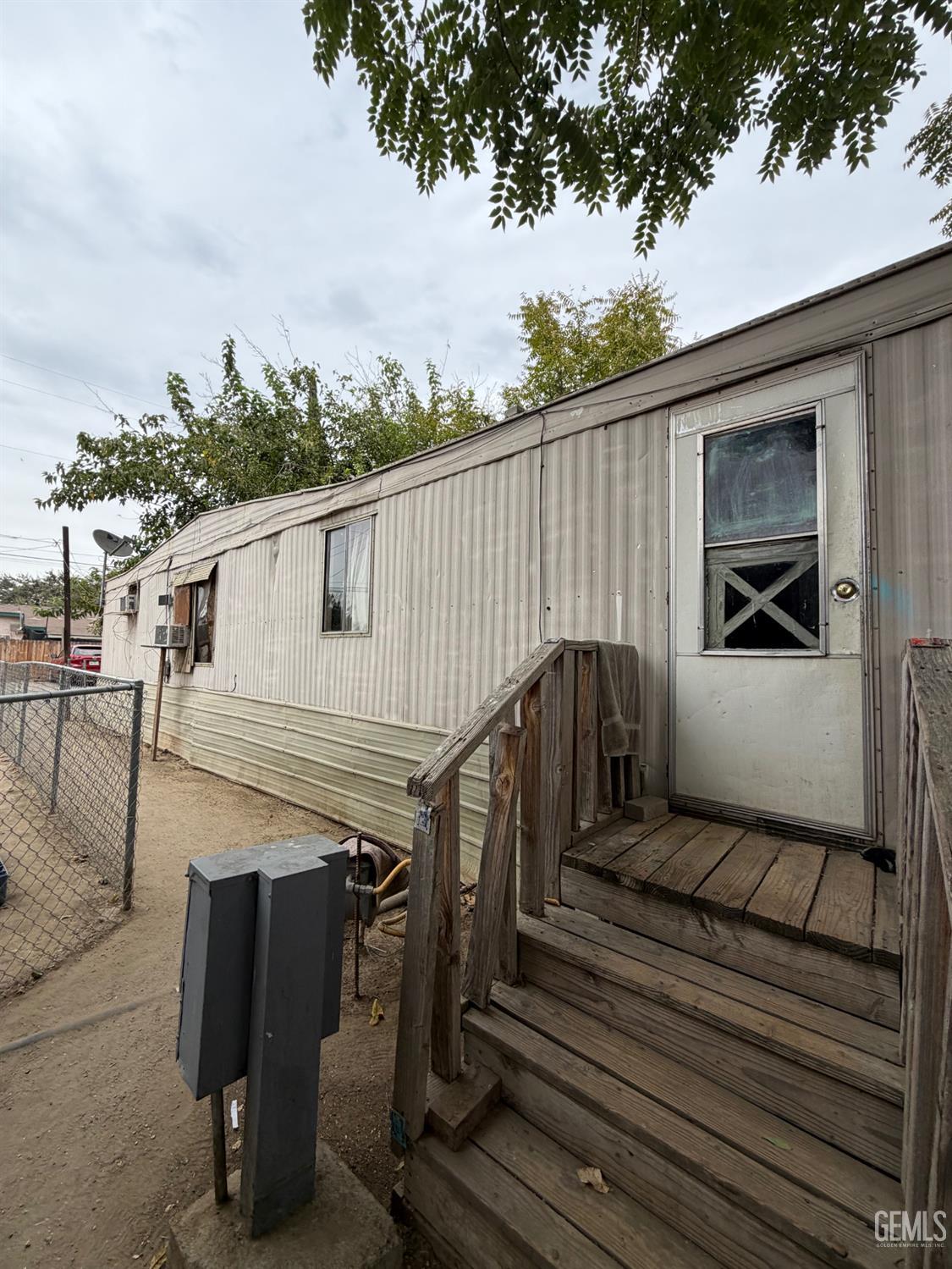 108 W Orange Avenue 16