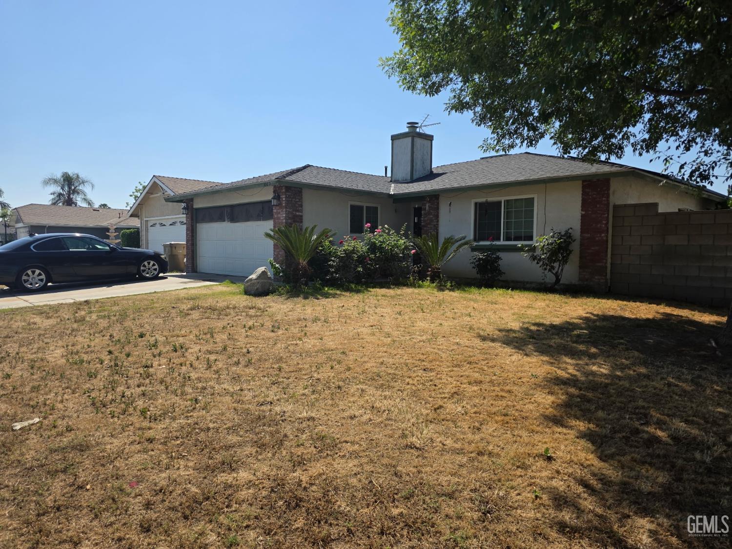 Single Family Residence in Bakersfield