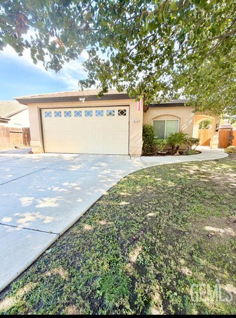 Single Family Residence in Bakersfield