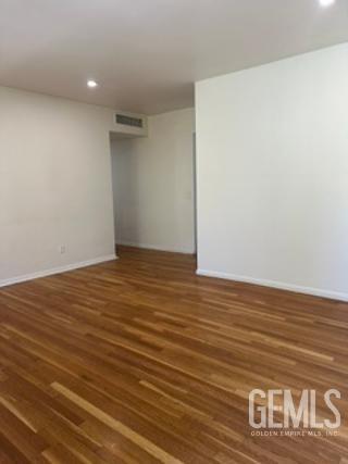 Condominium in Bakersfield, photo 2 of 14