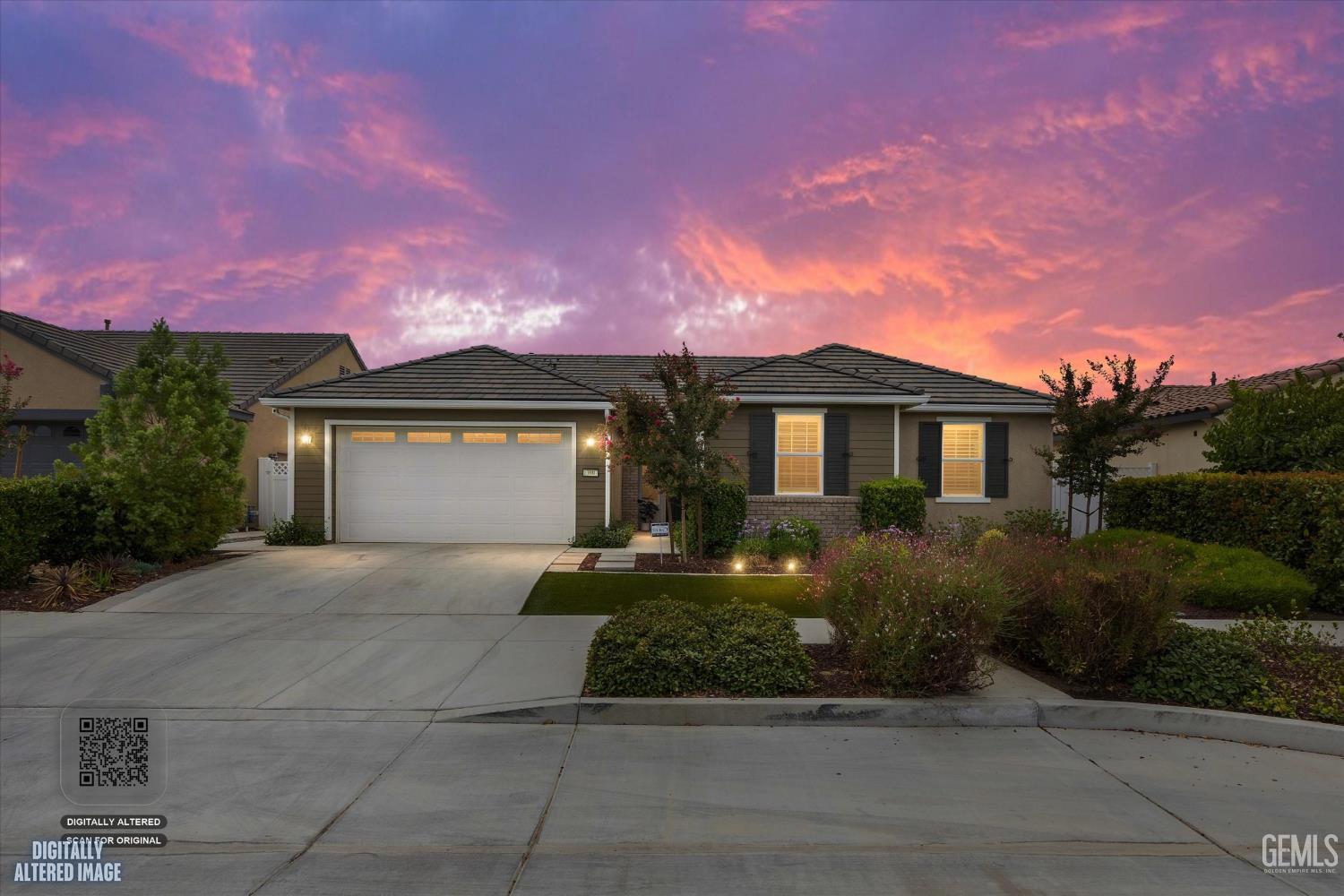 Single Family Residence in Bakersfield