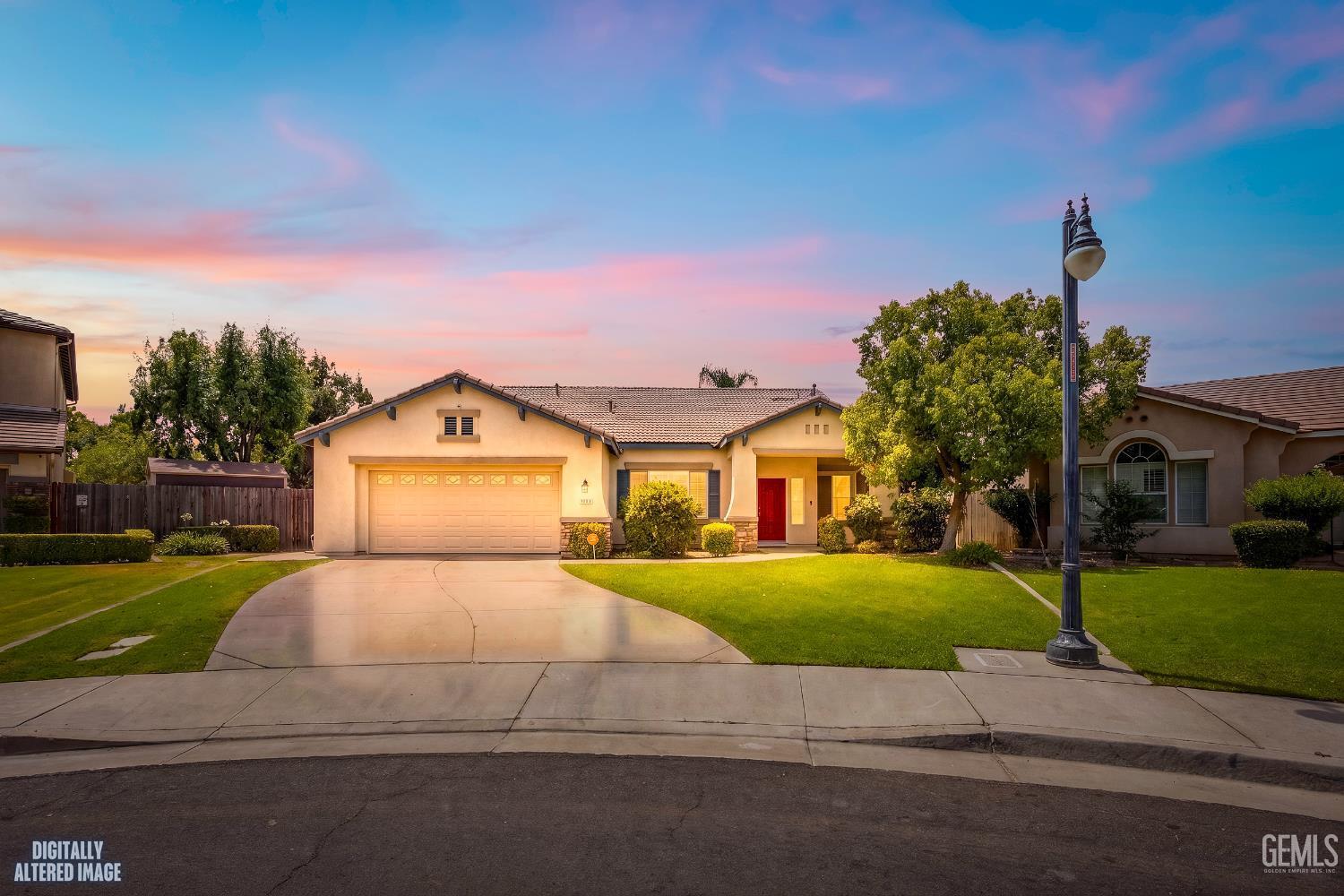 Single Family Residence in Bakersfield
