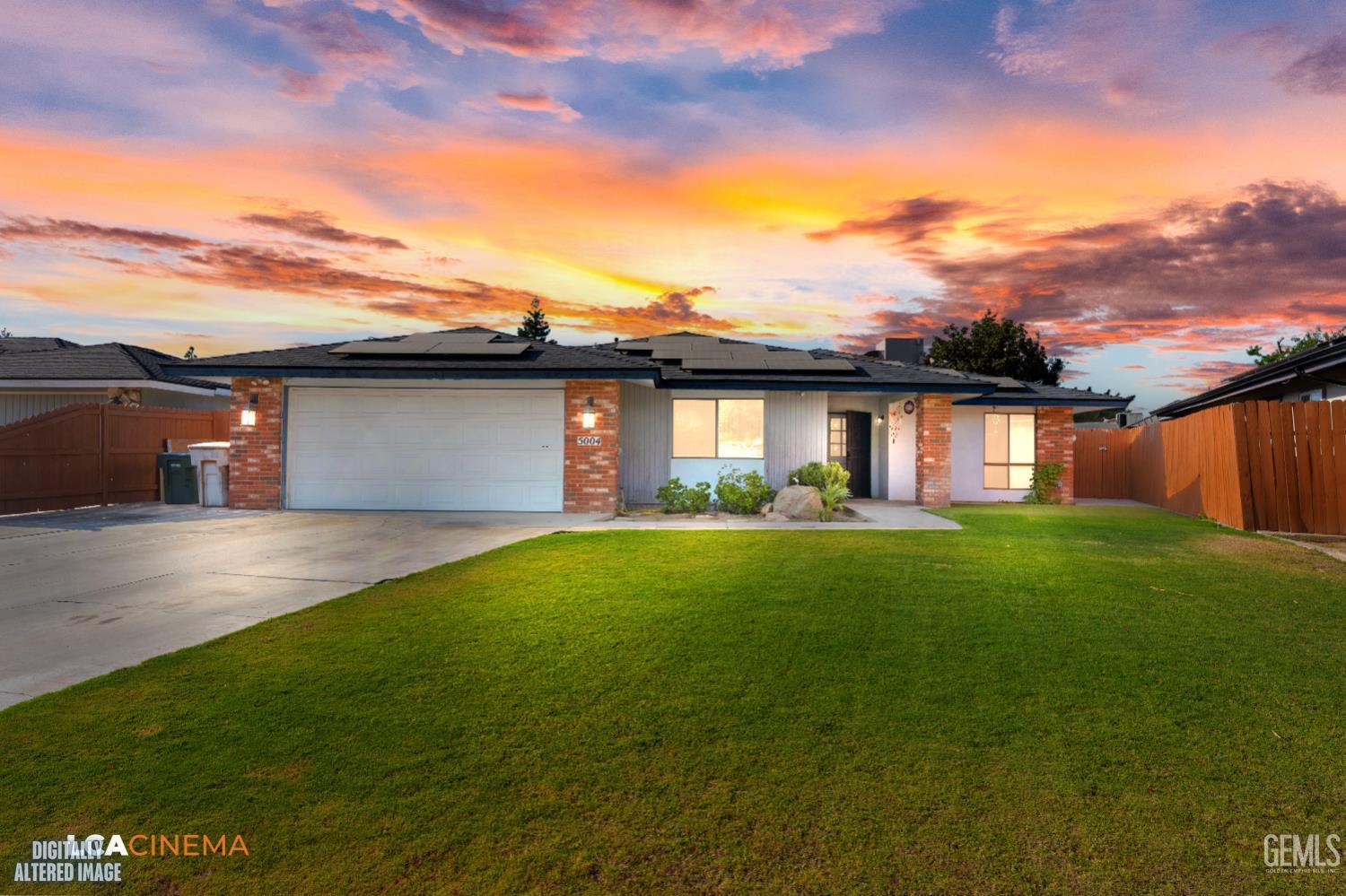 Single Family Residence in Bakersfield