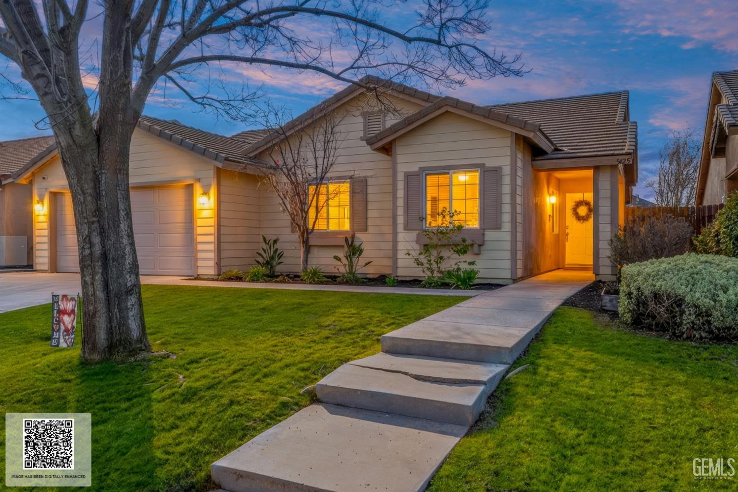 Single Family Residence in Bakersfield