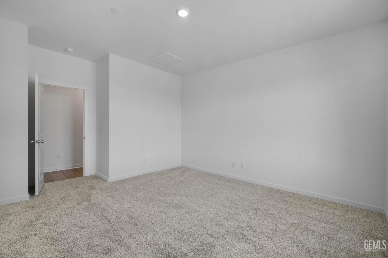 New Construction in Bakersfield, photo 2 of 16
