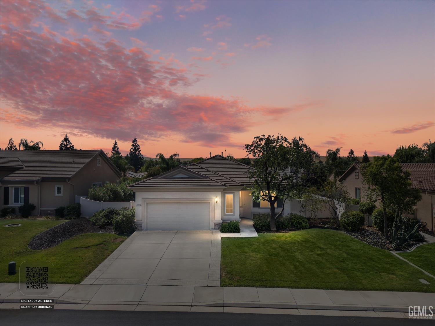 Single Family Residence in Bakersfield