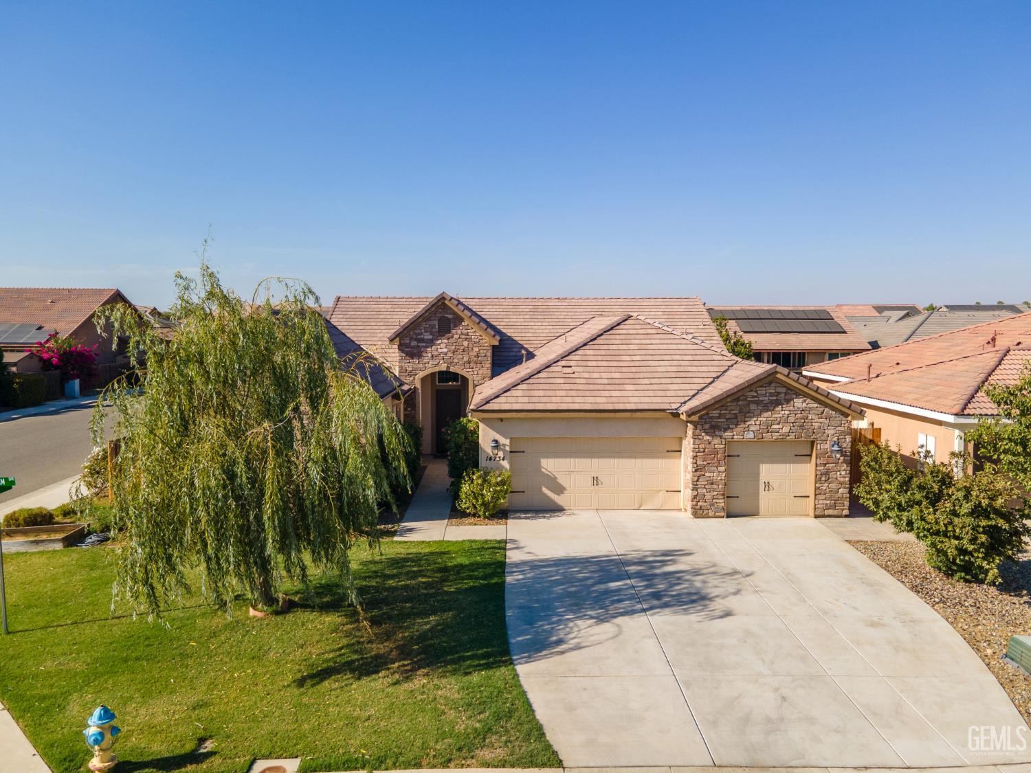 Single Family Residence in Bakersfield