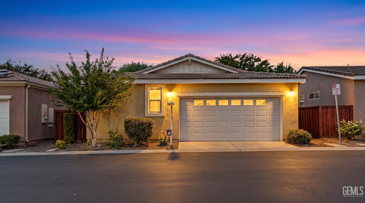 Single Family Residence in Bakersfield