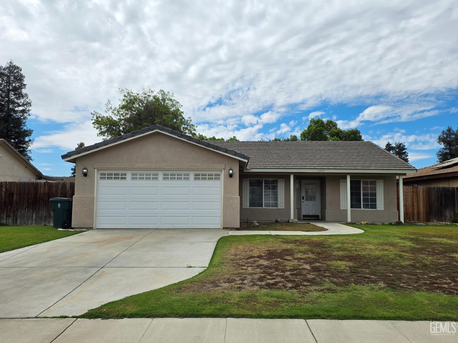 Single Family Residence in Bakersfield