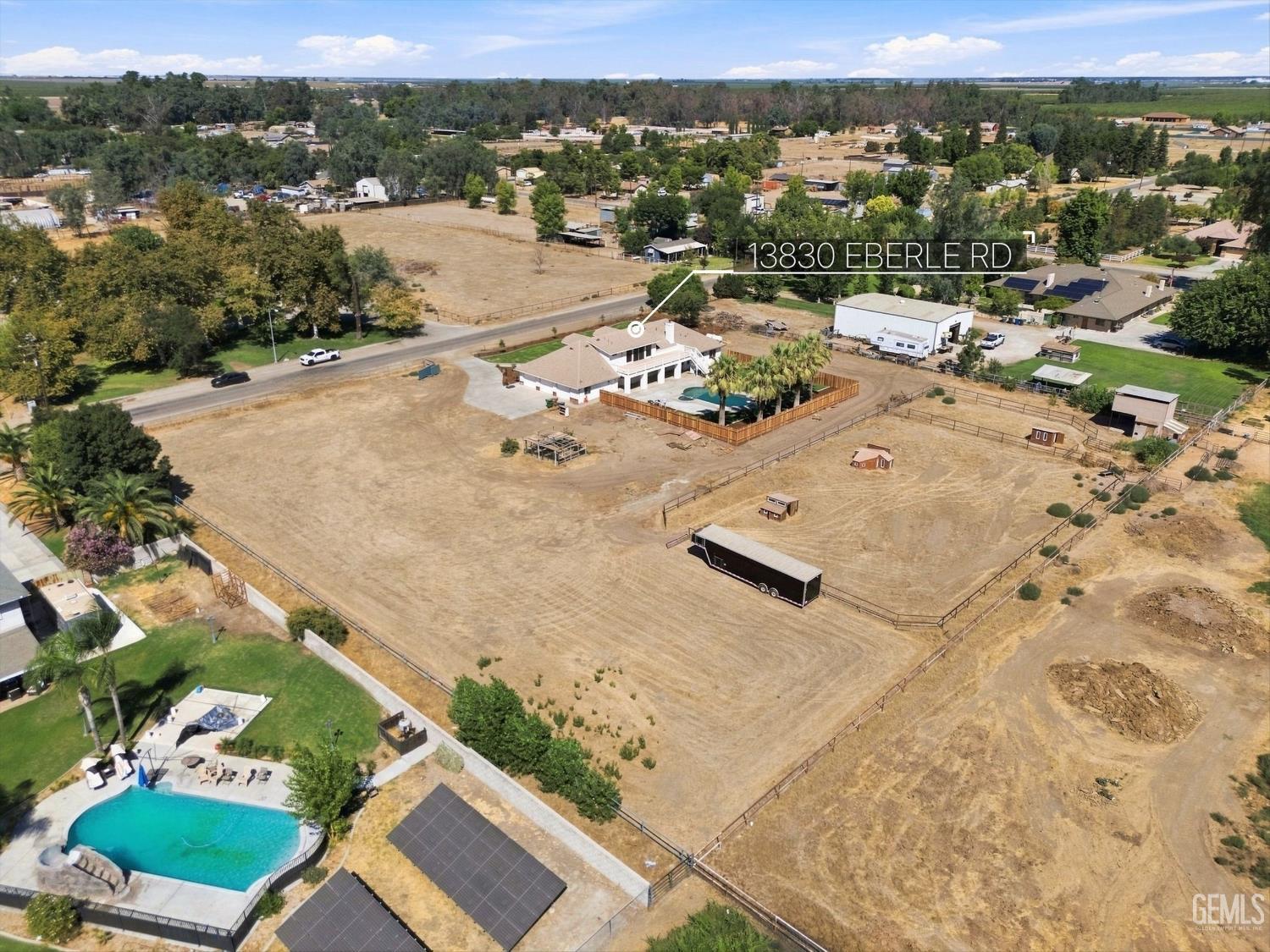 Single Family Residence in Bakersfield, photo 3 of 56