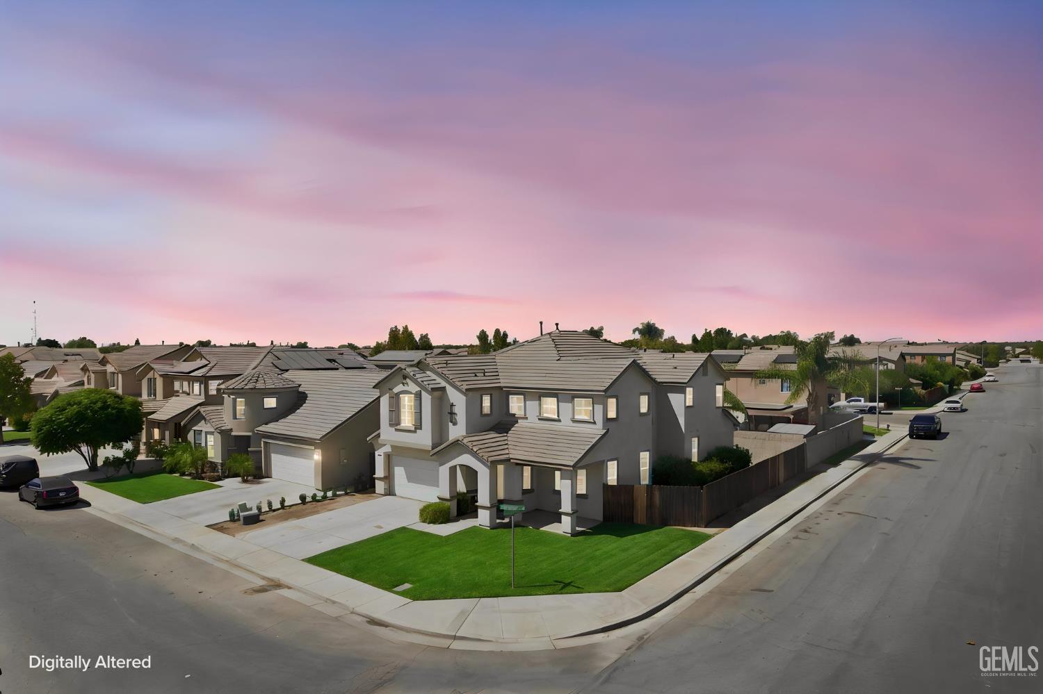 Single Family Residence in Bakersfield