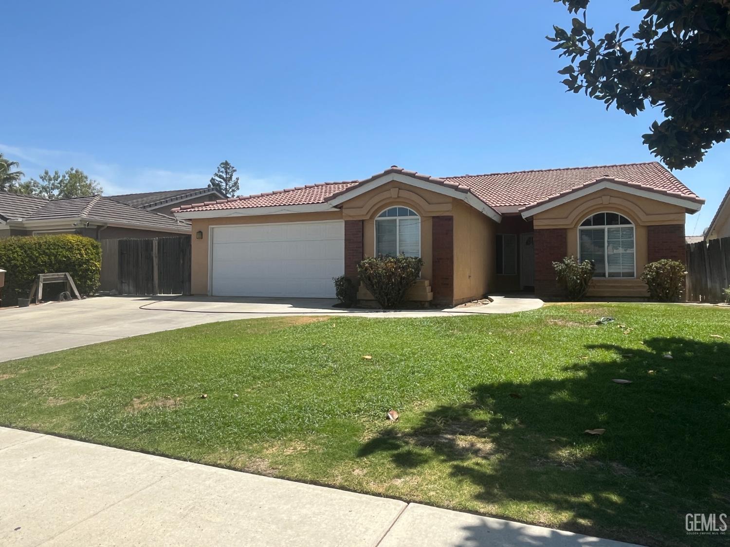 5405 Glacier Springs Drive