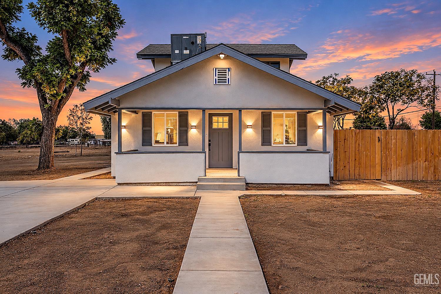 Single Family Residence in Bakersfield
