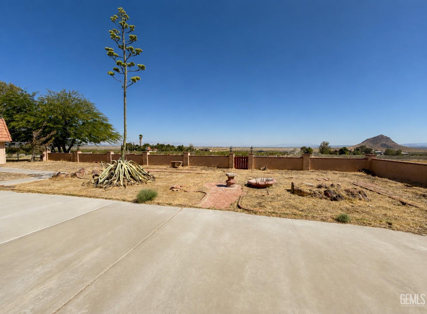 9855 Vista Road