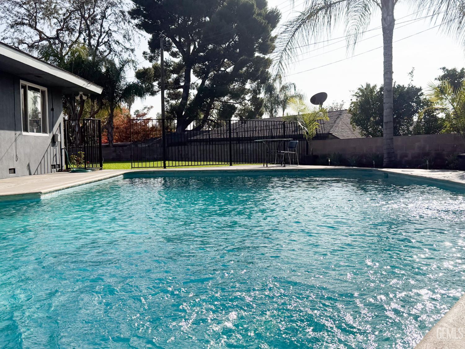 Single Family Residence in Bakersfield, photo 3 of 47
