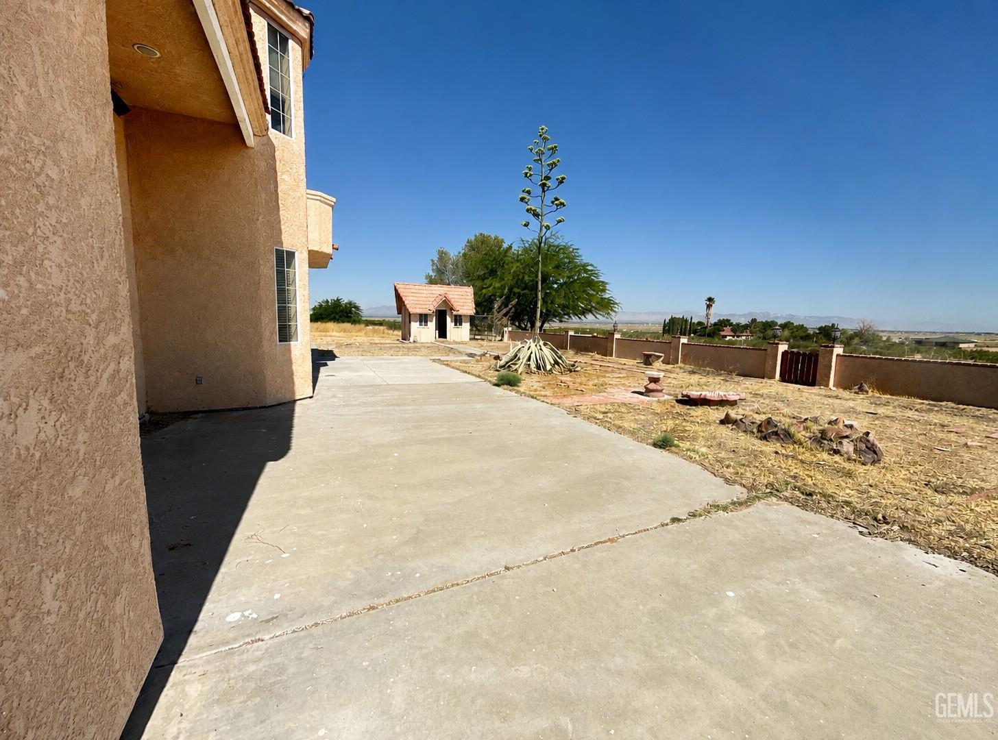 9855 Vista Road