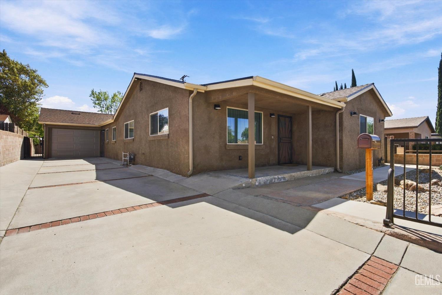 102 Brentwood Drive