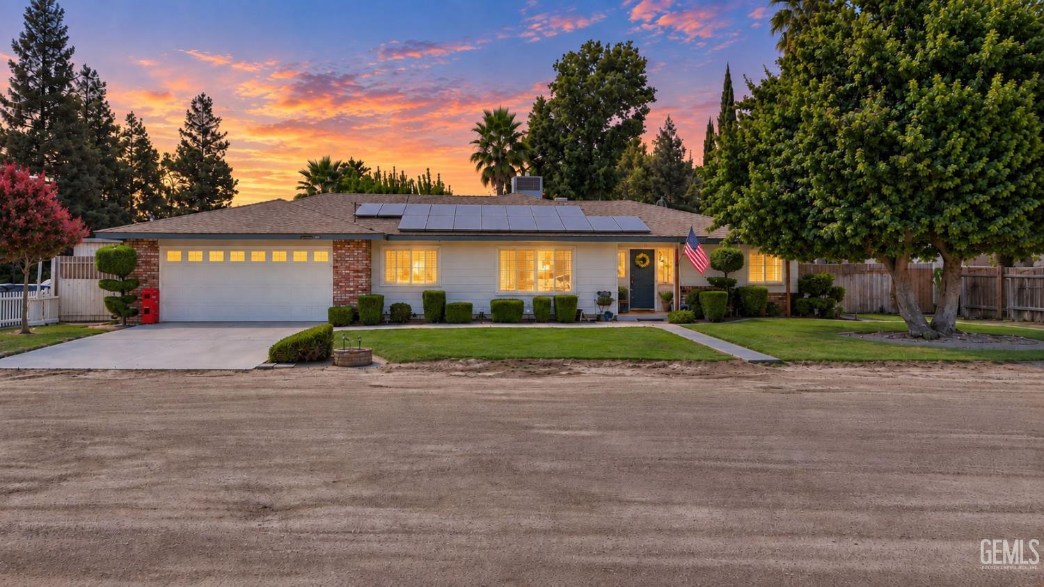Single Family Residence in Bakersfield
