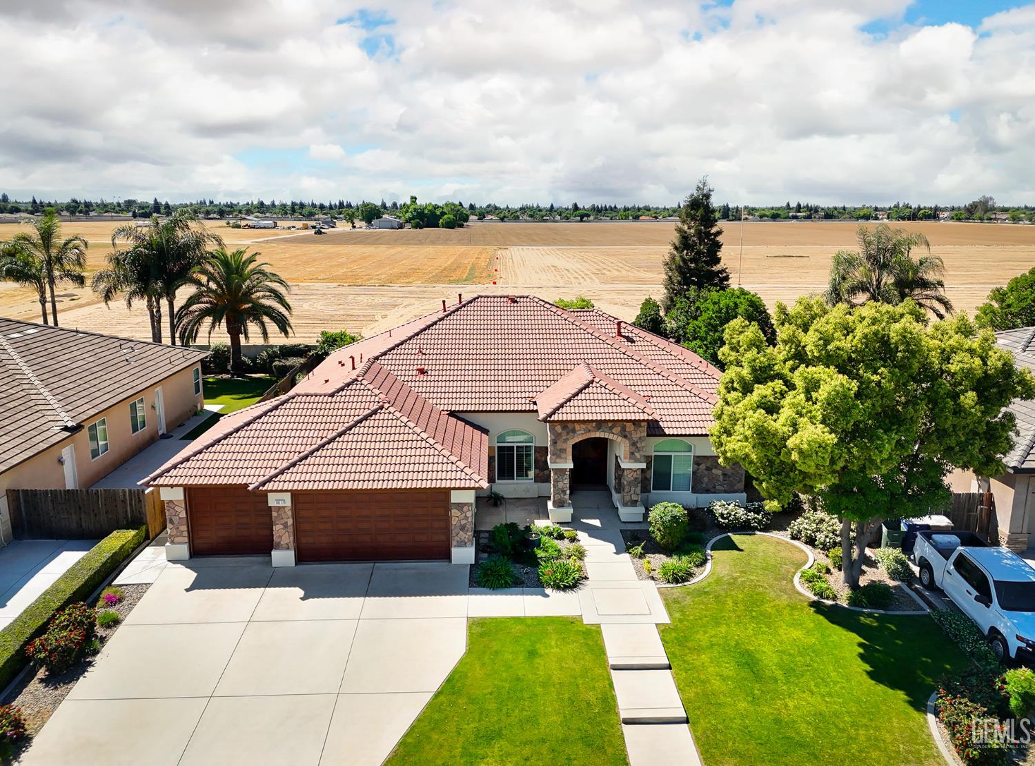 Single Family Residence in Bakersfield
