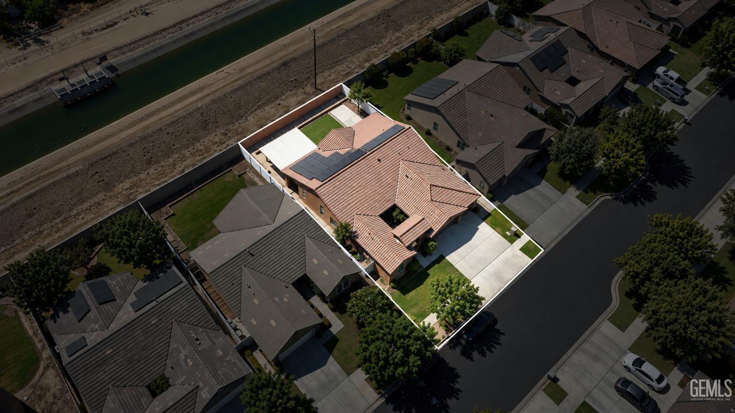 Property photo 3