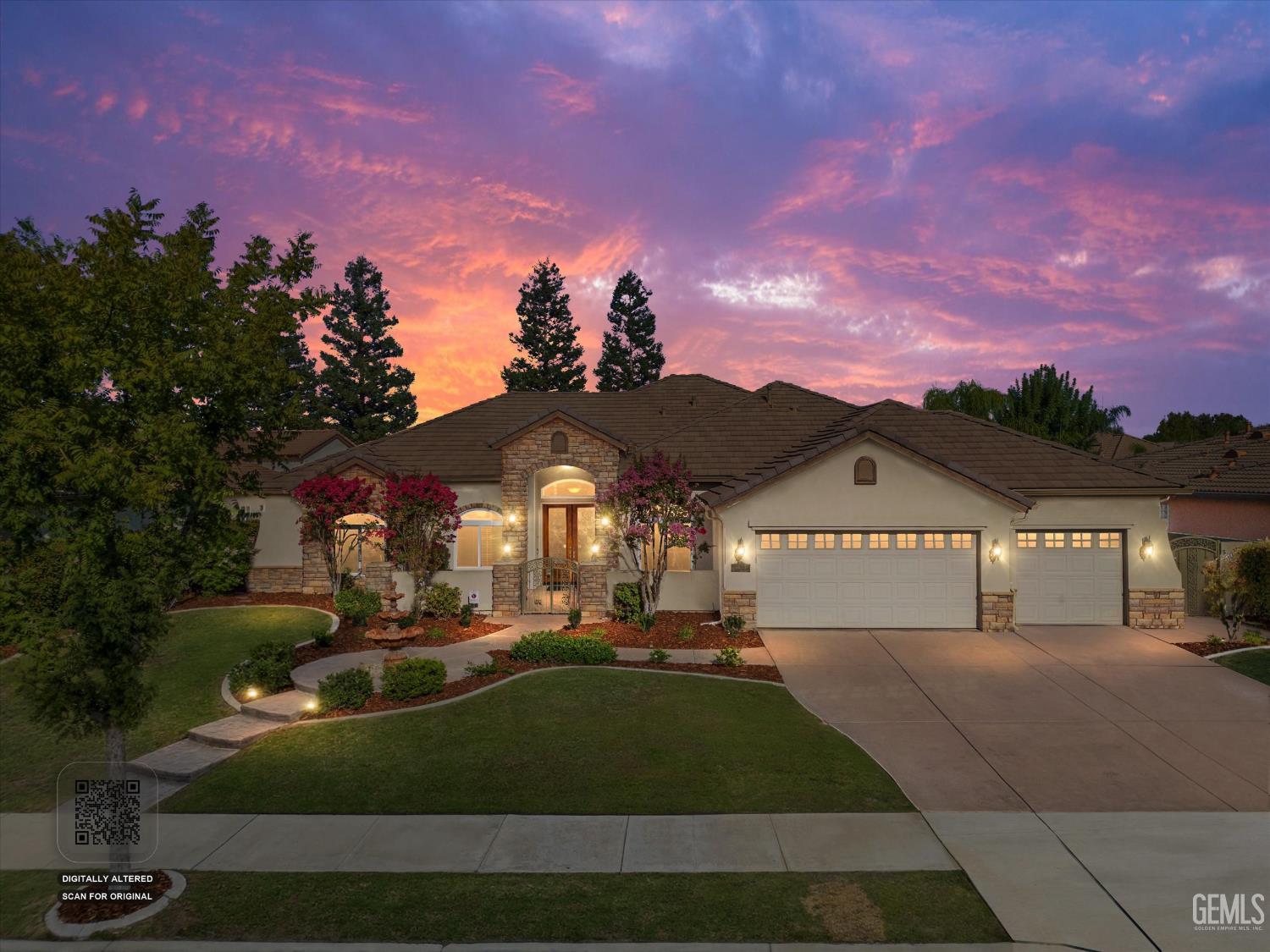 Single Family Residence in Bakersfield
