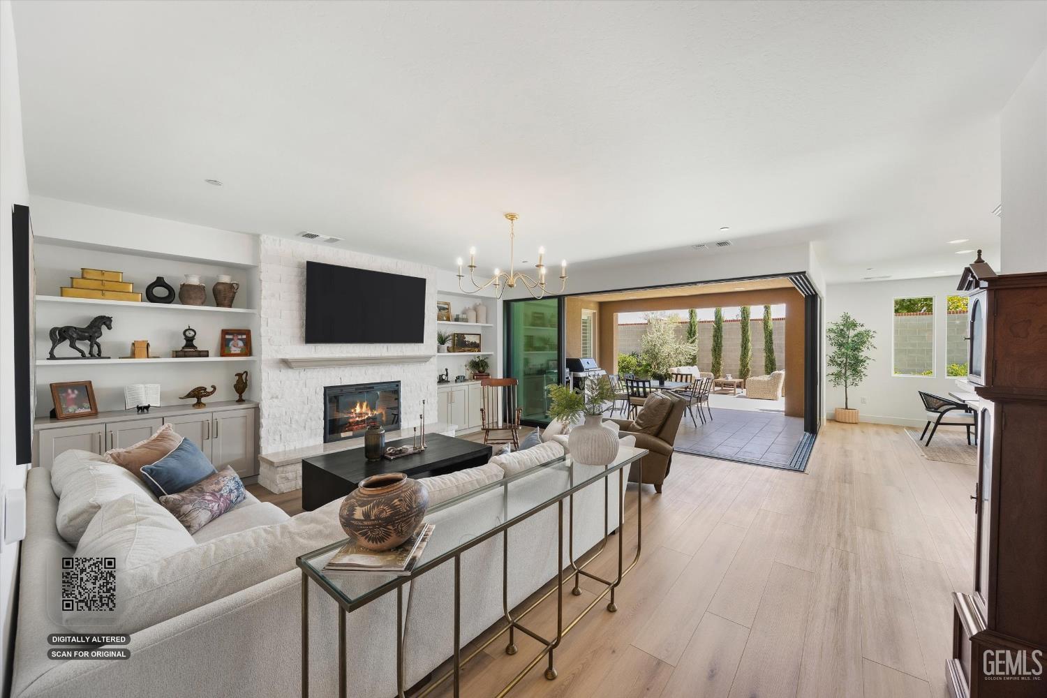 Single Family Residence in Bakersfield