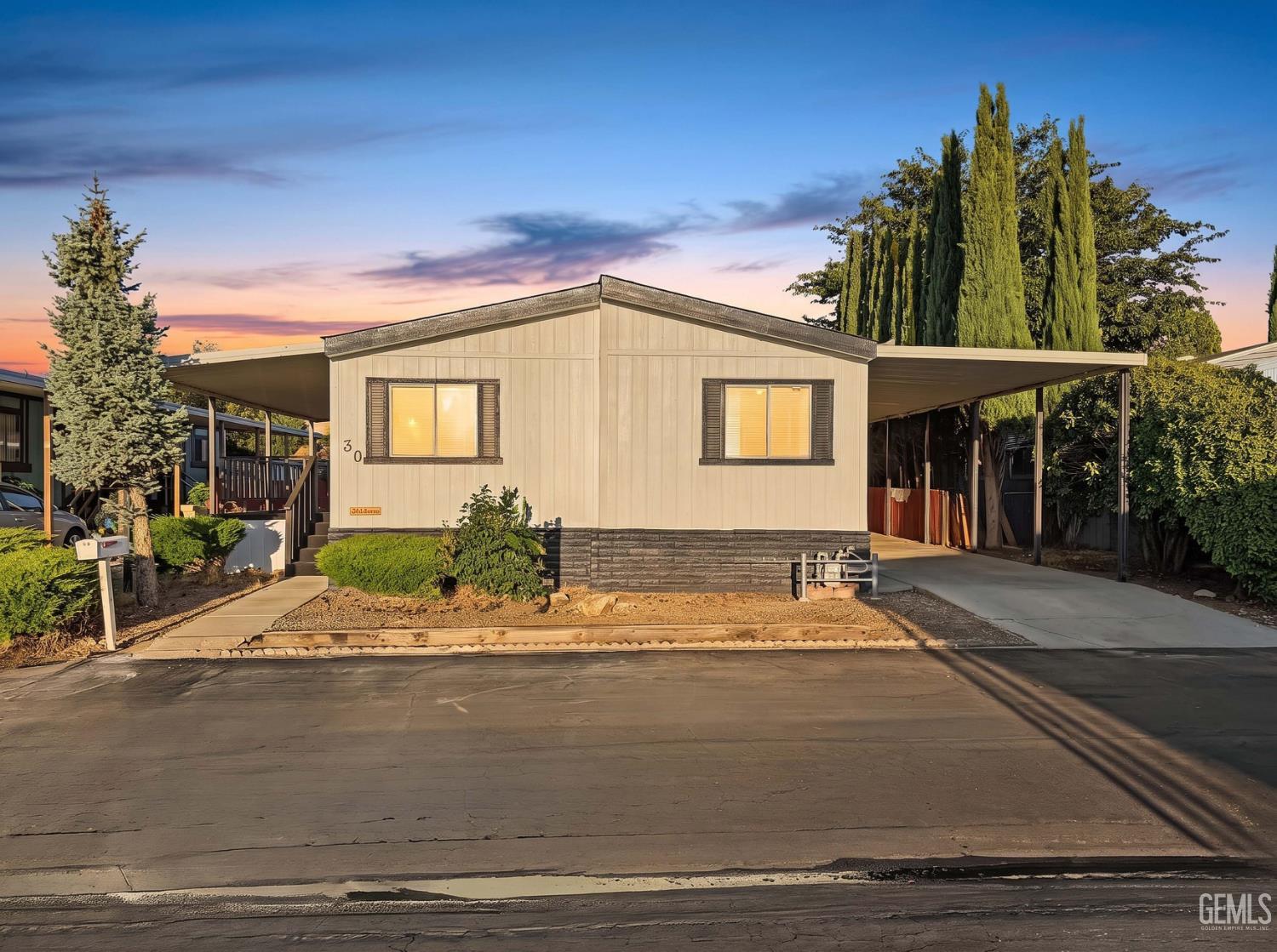 14556 E Tehachapi Boulevard 30