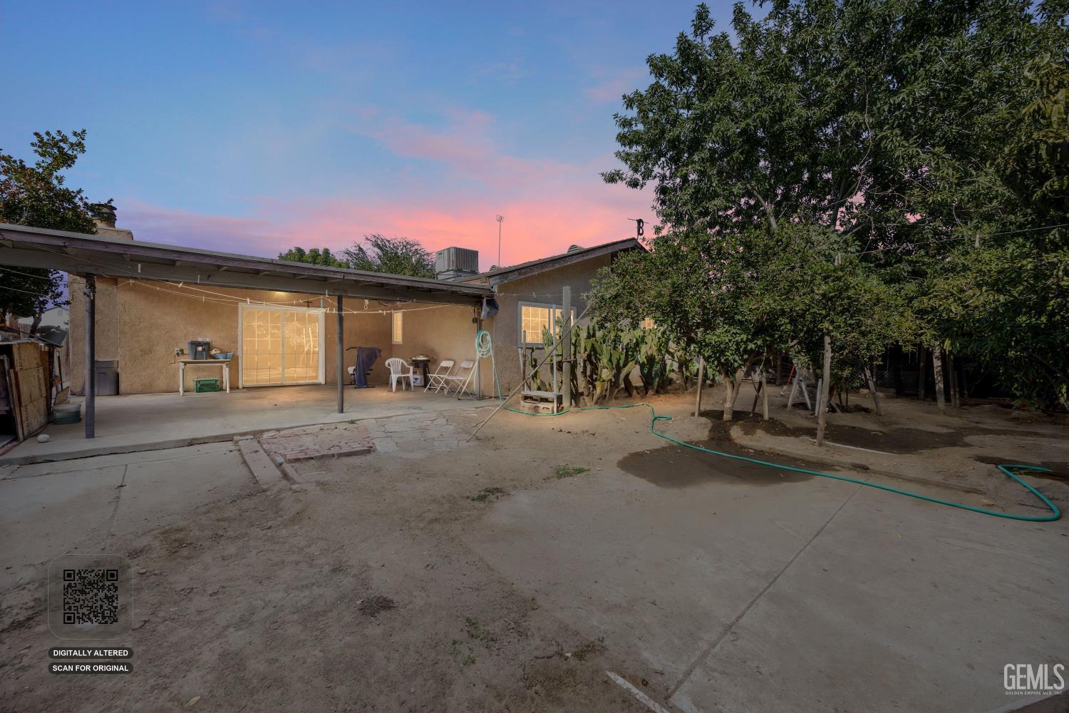 2433 Sharon Court