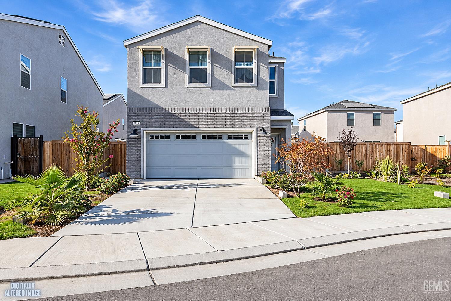 8916 Savona Lane