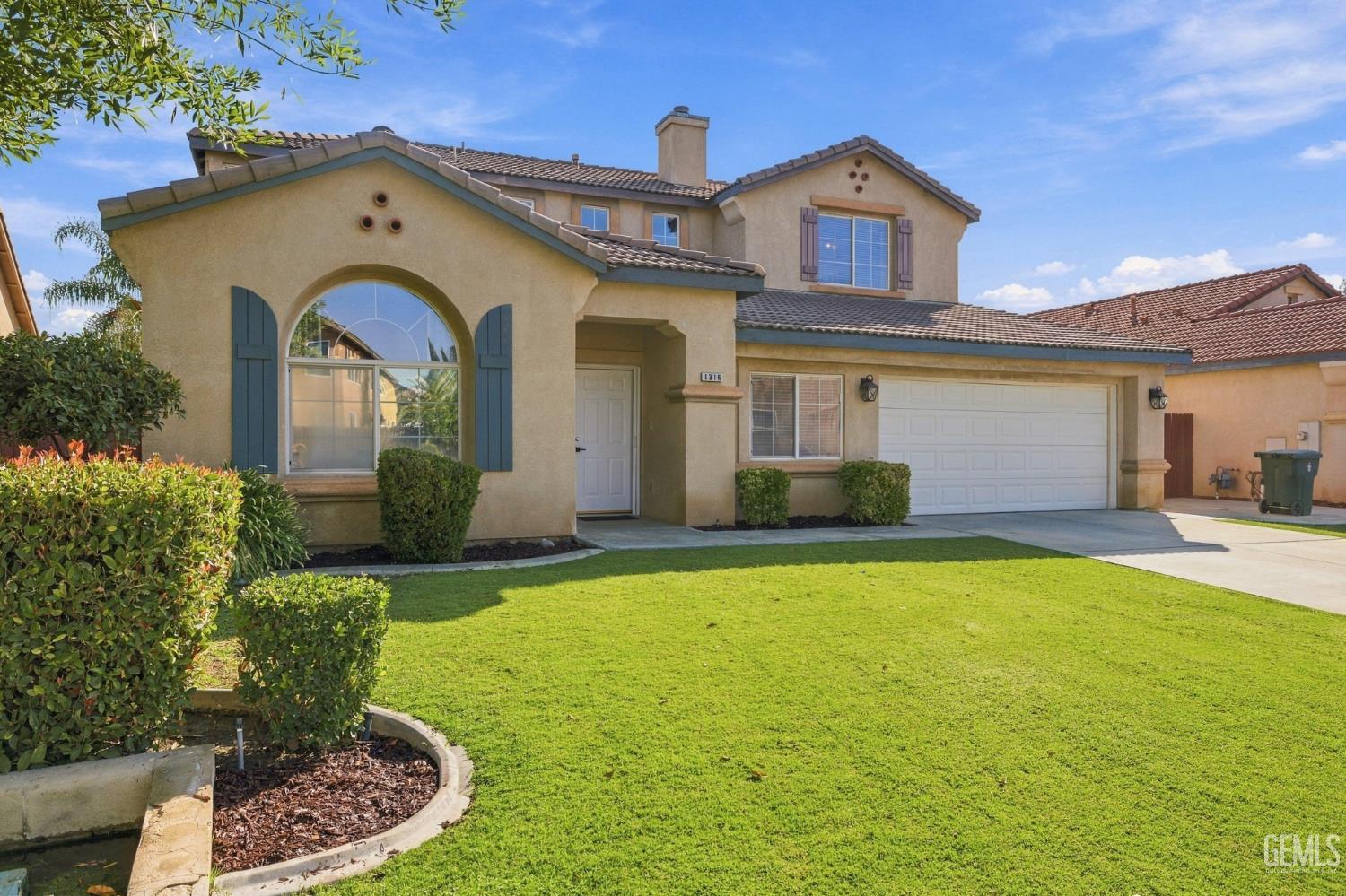 Single Family Residence in Bakersfield