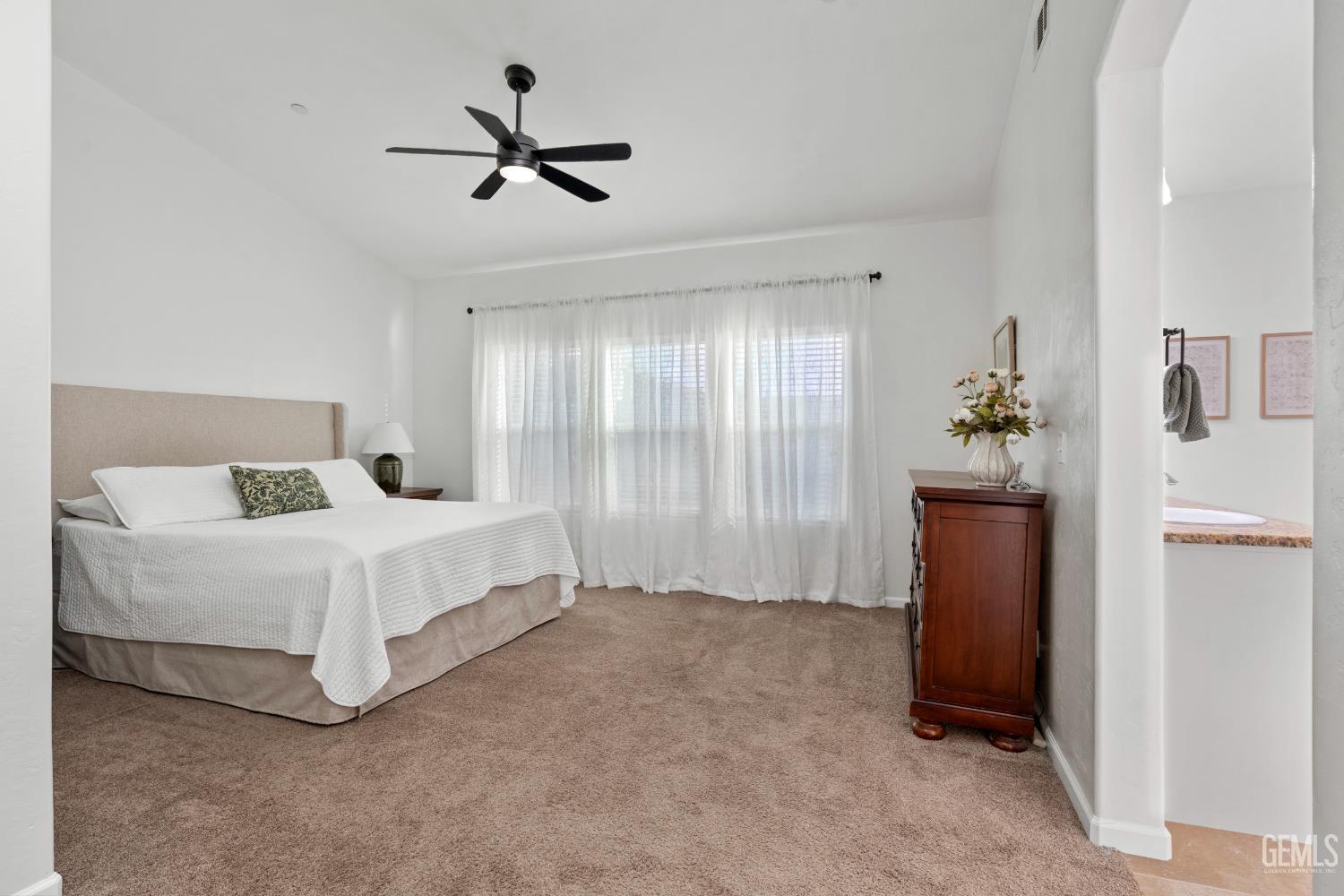 10105 Cranberry Isle Drive, Bakersfield, CA 93314 — photo 32