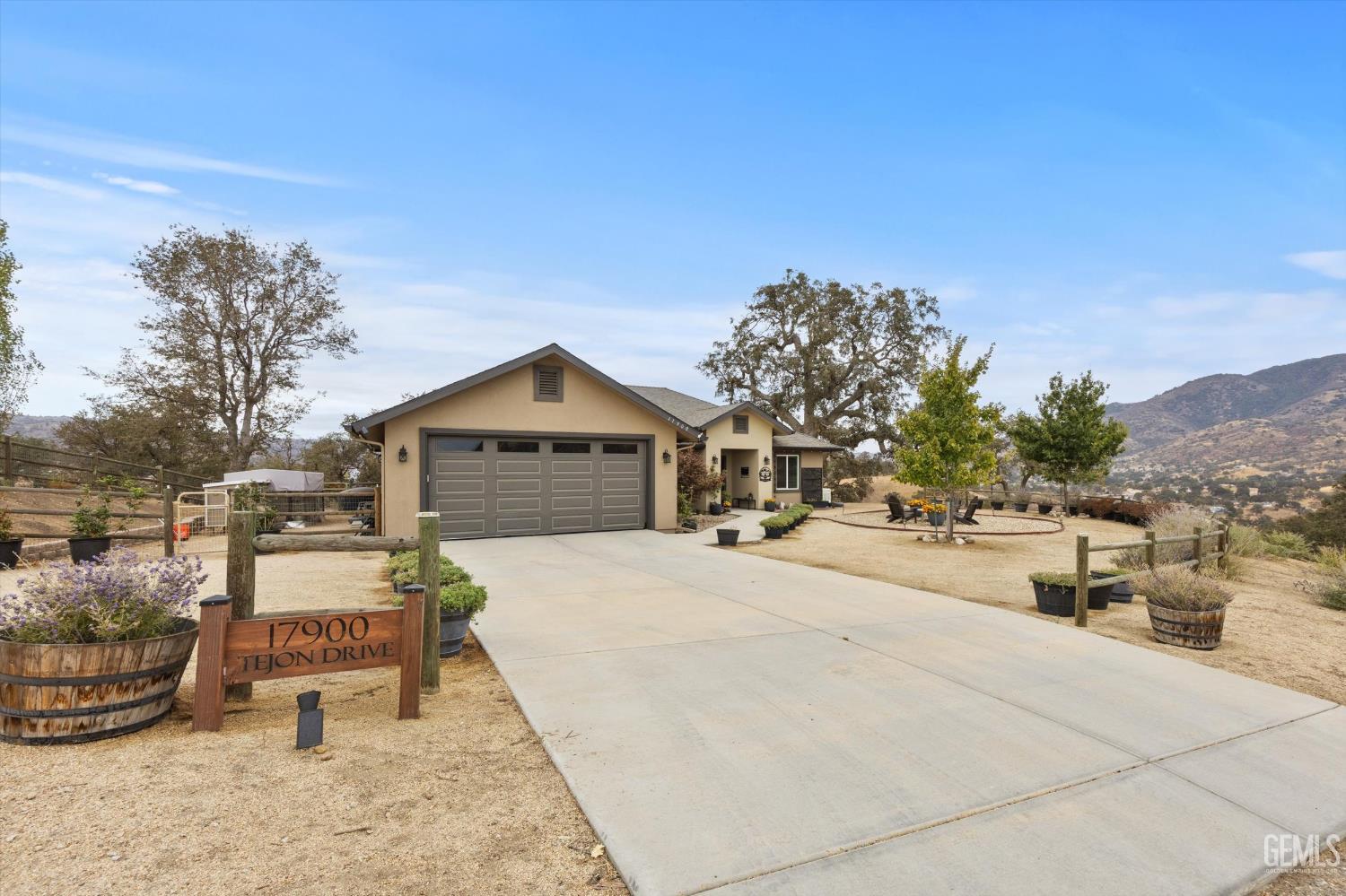 17900 Tejon Drive